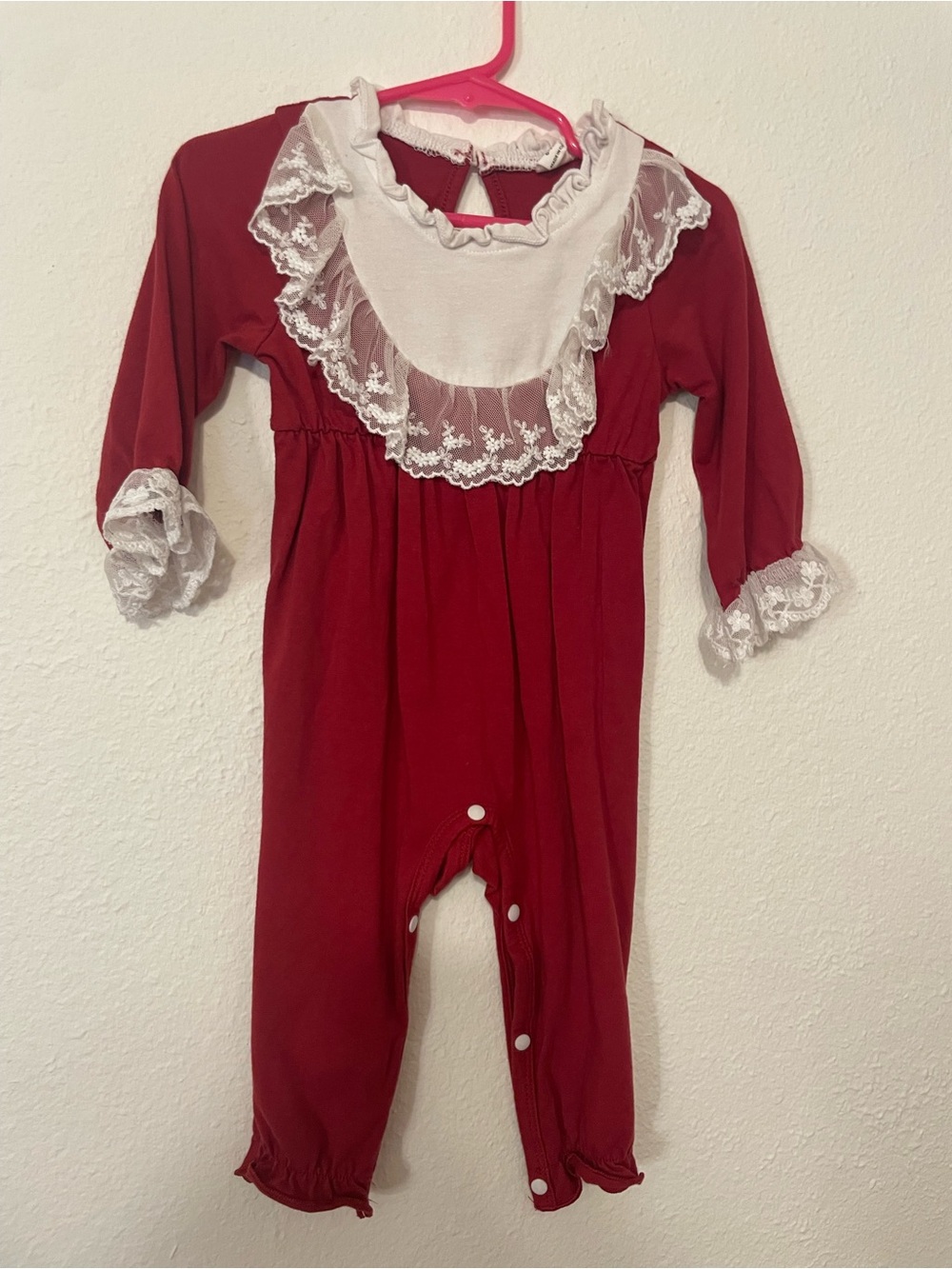 SHEIN Red Lace Bib-Trim Baby Footie